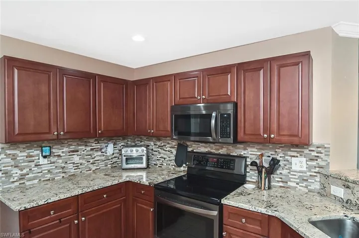 3317  Oasis  BLVD, Cape Coral, FL 33914