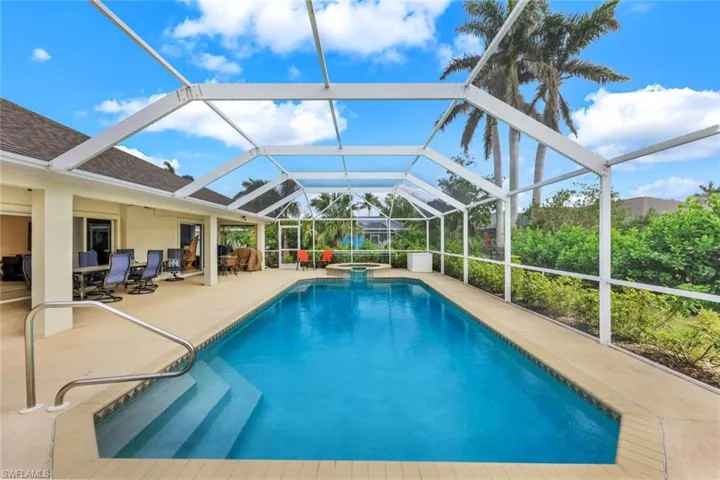 Large pool with plenty of room to swim and exercise.