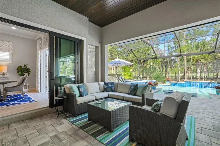 Casually elegant outdoor living space
