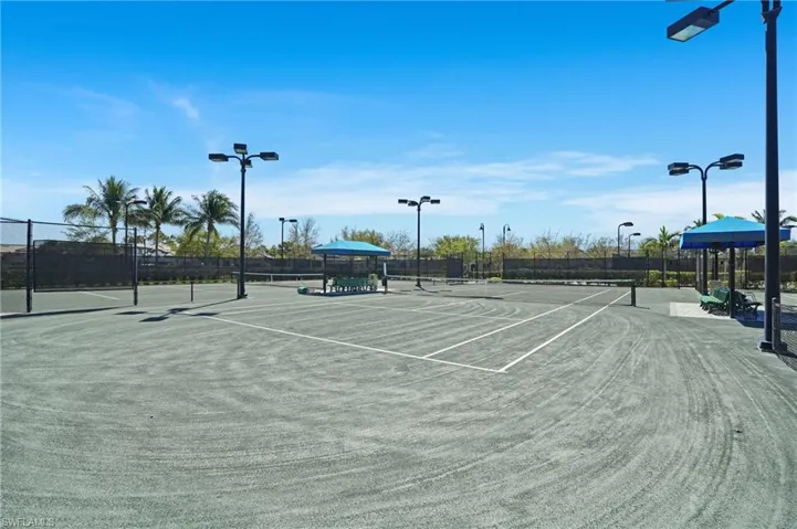 Tennis
