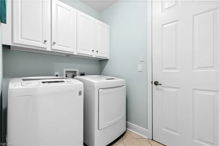 198 Shadroe Cove Cir 502, Cape Coral, Florida 33991