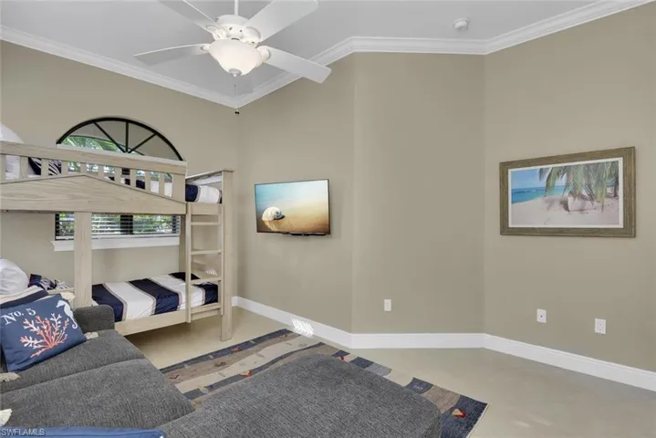 707  104th N AVE, Naples, FL 34108