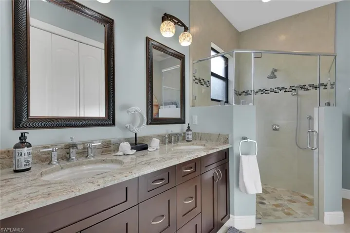707  104th N AVE, Naples, FL 34108