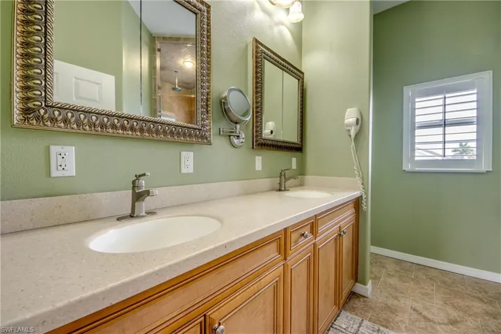 2nd Primary Bath