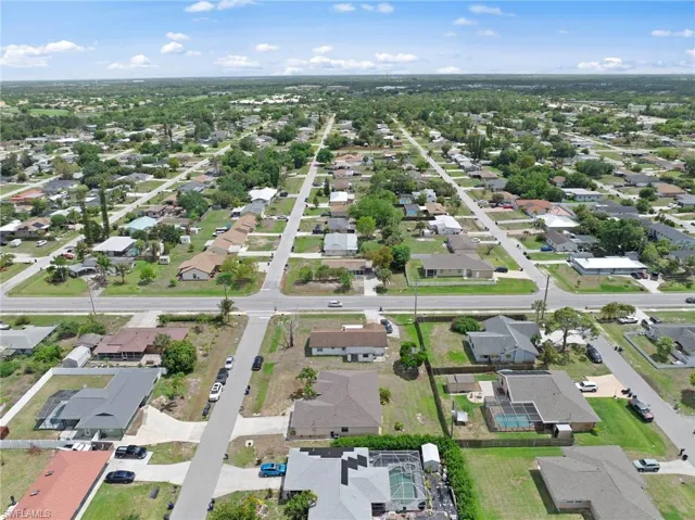 7503 Sanibel Blvd, Fort Myers, Florida 33967