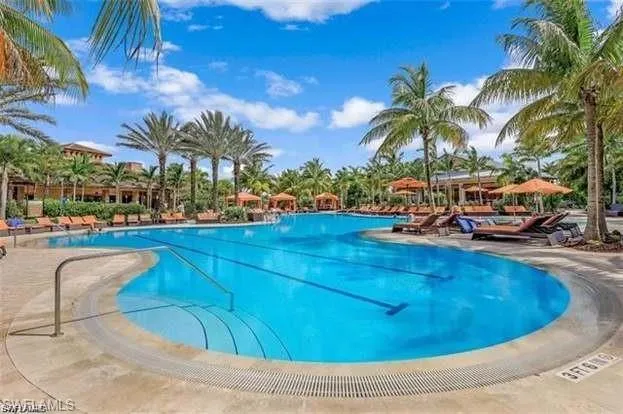 9393  Pocida  CT, Naples, FL 34119
