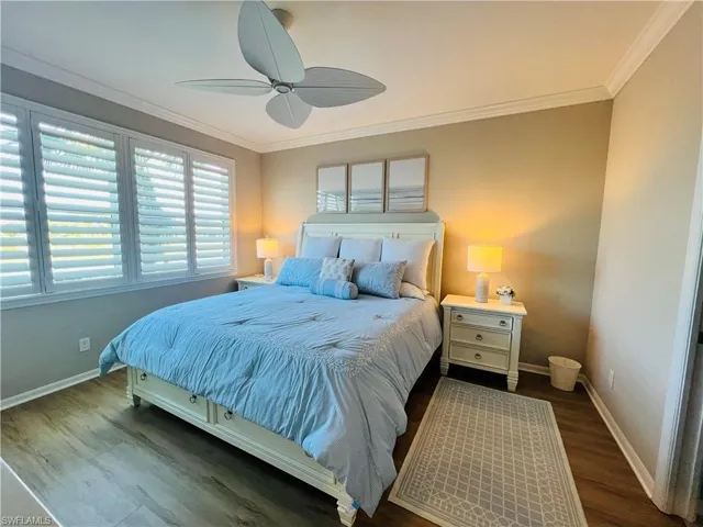 9393  Pocida  CT, Naples, FL 34119