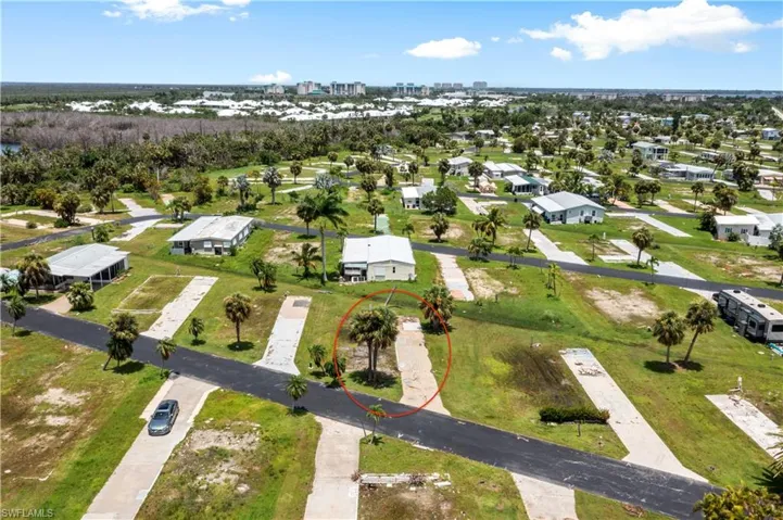 13640  Dowitcher  DR, Fort Myers, FL 33908