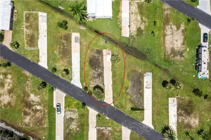 13640  Dowitcher  DR, Fort Myers, FL 33908