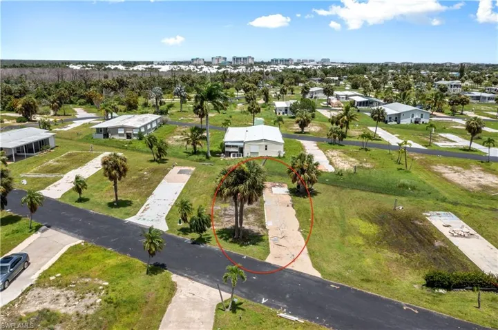 13640  Dowitcher  DR, Fort Myers, FL 33908
