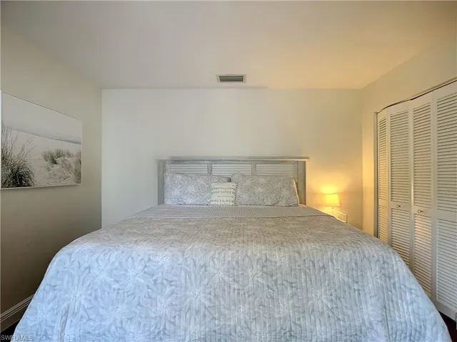 2860 Citrus Lake Dr R-202, Naples, Florida 34109