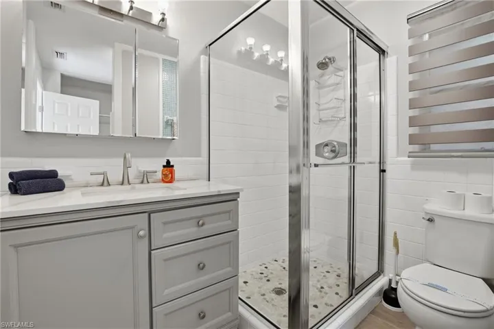1432 Windsor Ct, Cape Coral, Florida 33904