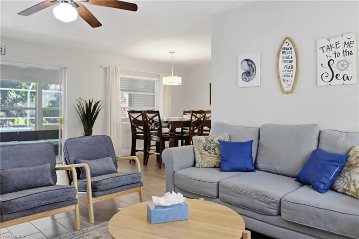 1432 Windsor Ct, Cape Coral, Florida 33904