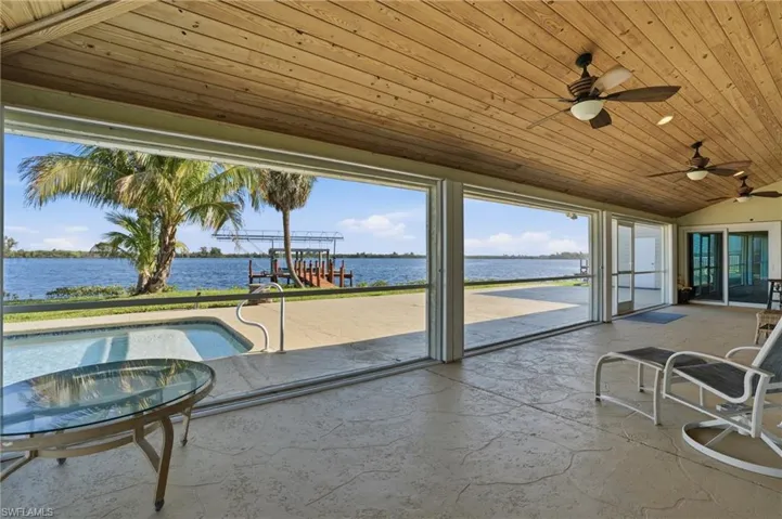 4473 E Riverside  DR, Fort Myers, FL 33905