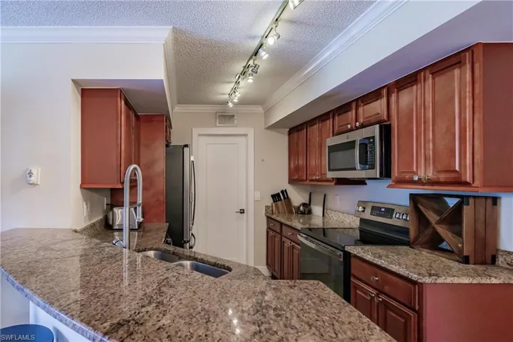 13535  Eagle Ridge  DR, Fort Myers, FL 33912