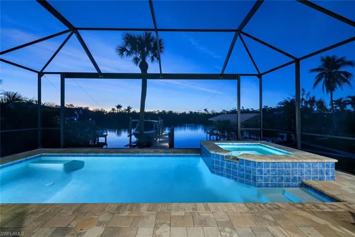3254 Lakeview Dr, Naples, Florida 34112