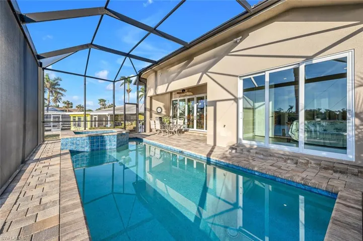 3254 Lakeview Dr, Naples, Florida 34112