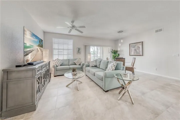 4700  Saint Croix  LN, Naples, FL 34109