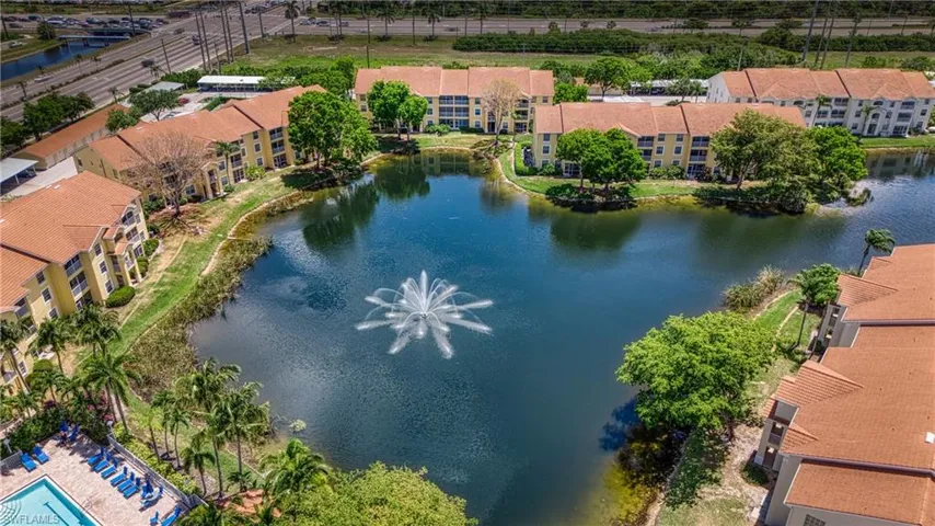 4700  Saint Croix  LN, Naples, FL 34109