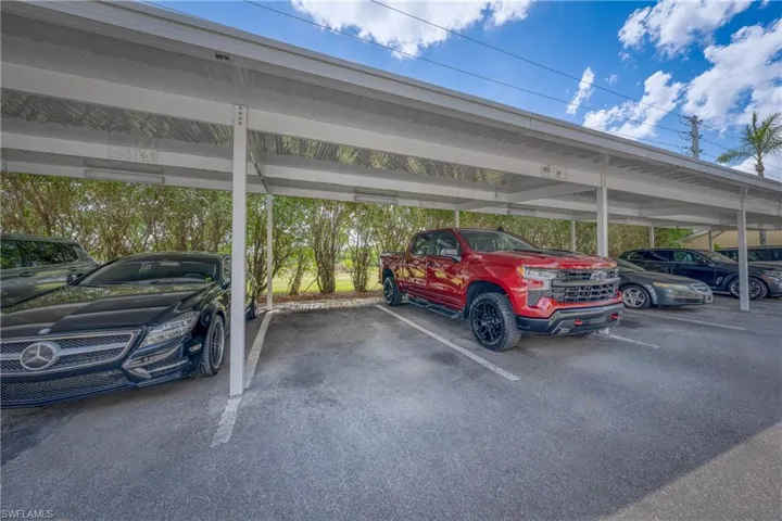 4700  Saint Croix  LN, Naples, FL 34109