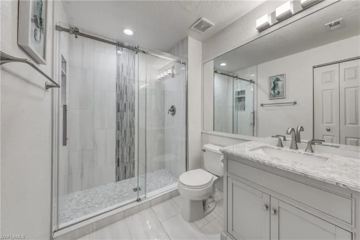 4700  Saint Croix  LN, Naples, FL 34109