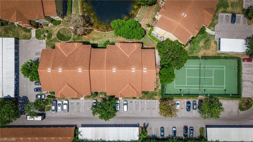 4700  Saint Croix  LN, Naples, FL 34109