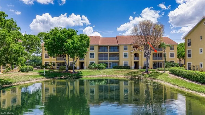 4700  Saint Croix  LN, Naples, FL 34109