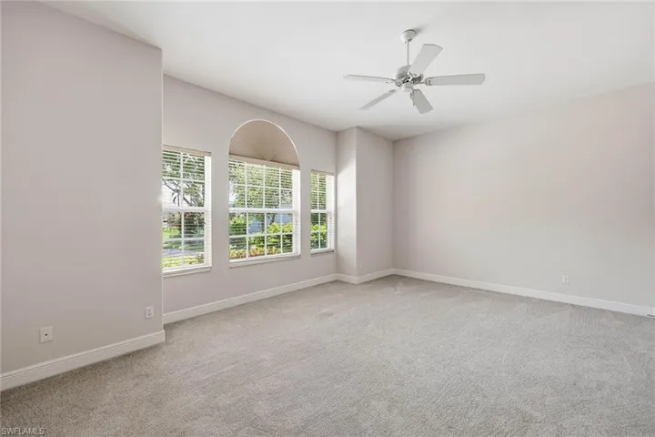 25820 Creekbend Dr, Bonita Springs, Florida 34135