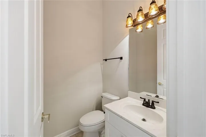 25820 Creekbend Dr, Bonita Springs, Florida 34135