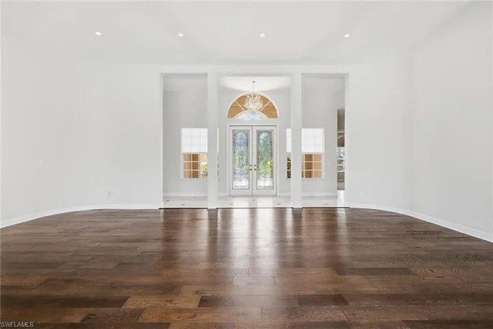 25820 Creekbend Dr, Bonita Springs, Florida 34135