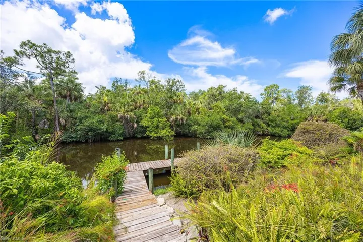 25820 Creekbend Dr, Bonita Springs, Florida 34135