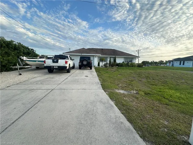4309  20th SW ST, Lehigh Acres, FL 33976