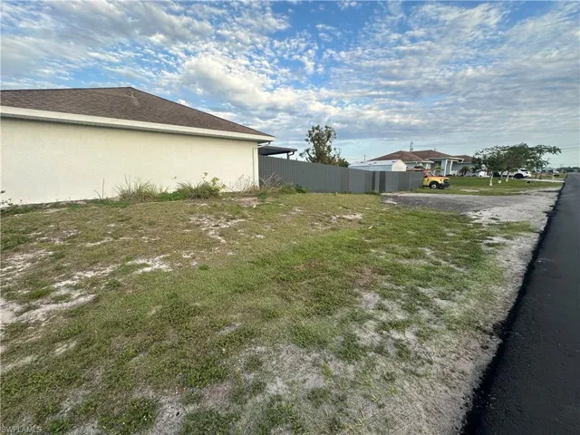 4309  20th SW ST, Lehigh Acres, FL 33976
