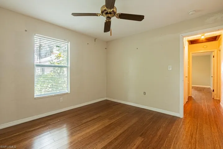1556  Barcelona  AVE, Fort Myers, FL 33901