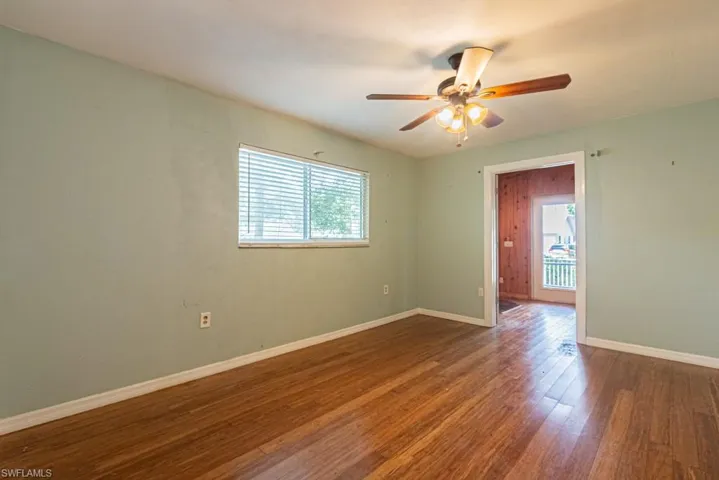 1556  Barcelona  AVE, Fort Myers, FL 33901