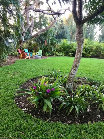 1257  11th N ST, Naples, FL 34102