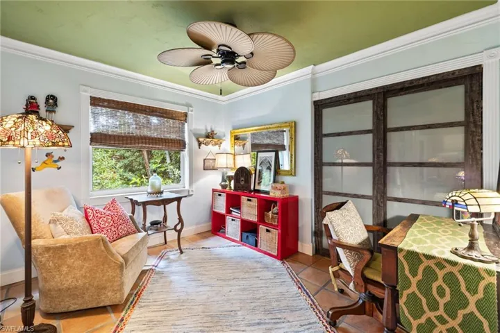 1257  11th N ST, Naples, FL 34102