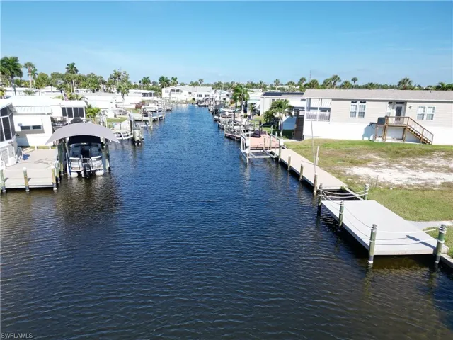 Looking north up the canal