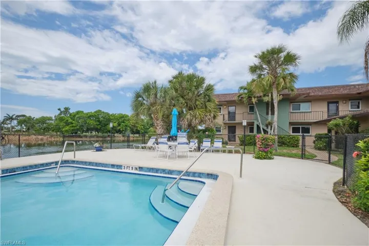 5563 Rattlesnake Hammock Rd # A2, Naples Fl 34113