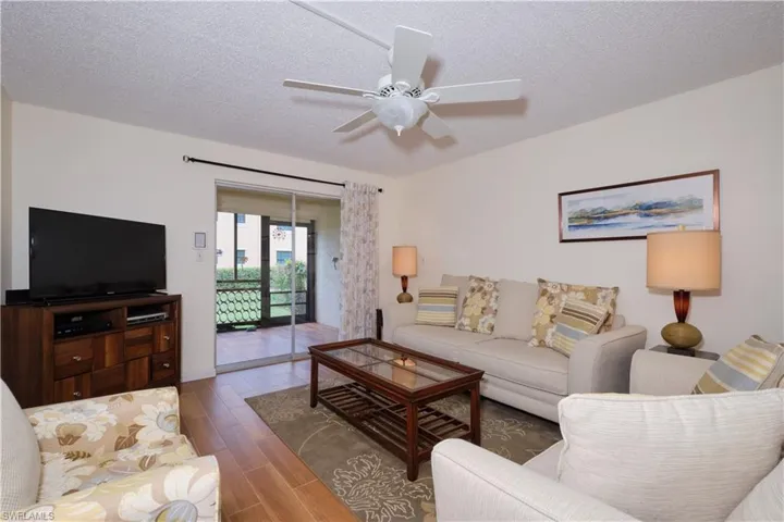5563 Rattlesnake Hammock Rd # A2, Naples Fl 34113