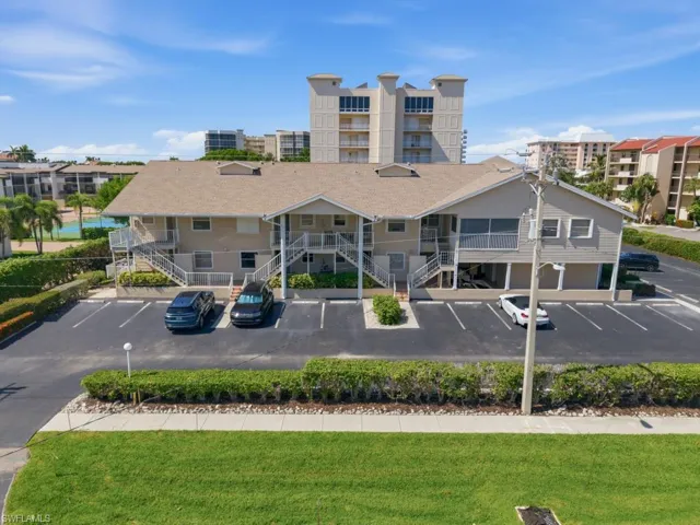 1060 Swallow Ave 107, Marco Island, Florida 34145
