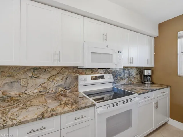 1060 Swallow Ave 107, Marco Island, Florida 34145