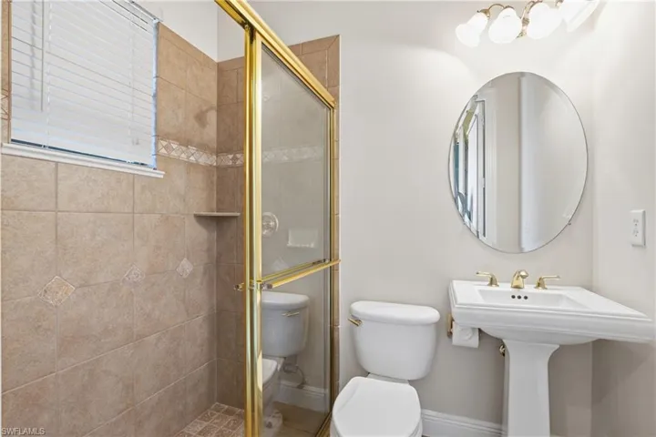 Full cabana bathroom