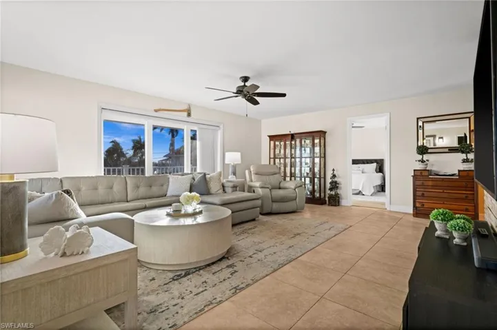 2nd Level - Family Room view from Entry