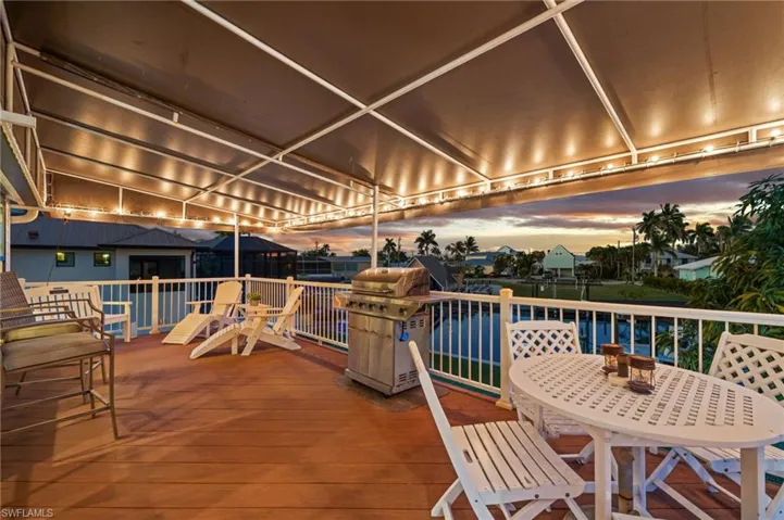 2nd Level - Canal Facing Balcony