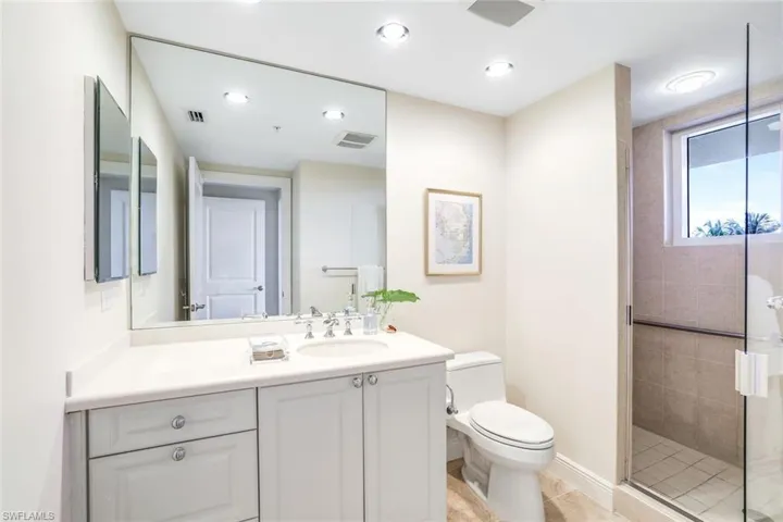 1050 Borghese Ln 206, Naples, Florida 34114