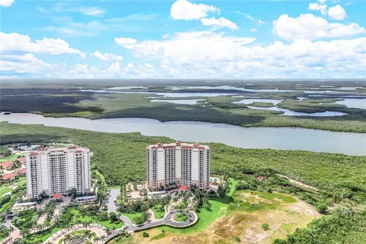 1050 Borghese Ln 206, Naples, Florida 34114