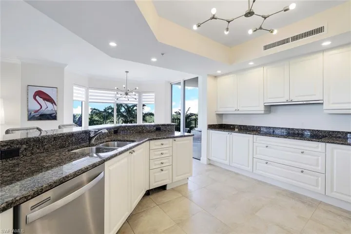 1050 Borghese Ln 206, Naples, Florida 34114