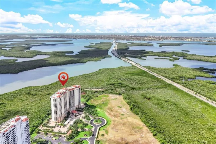 1050 Borghese Ln 206, Naples, Florida 34114