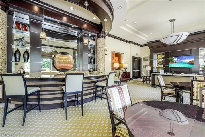 1050 Borghese Ln 206, Naples, Florida 34114